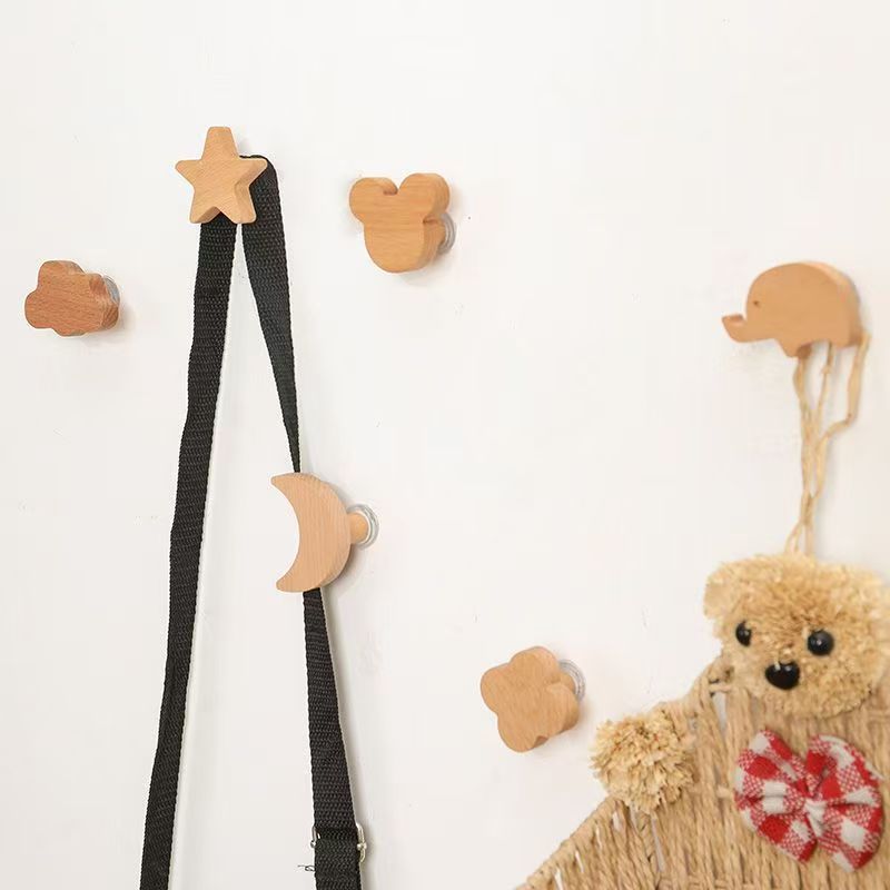 Kitchen Room Gadgets - 1pc Wooden Hooks Cute Room Decor