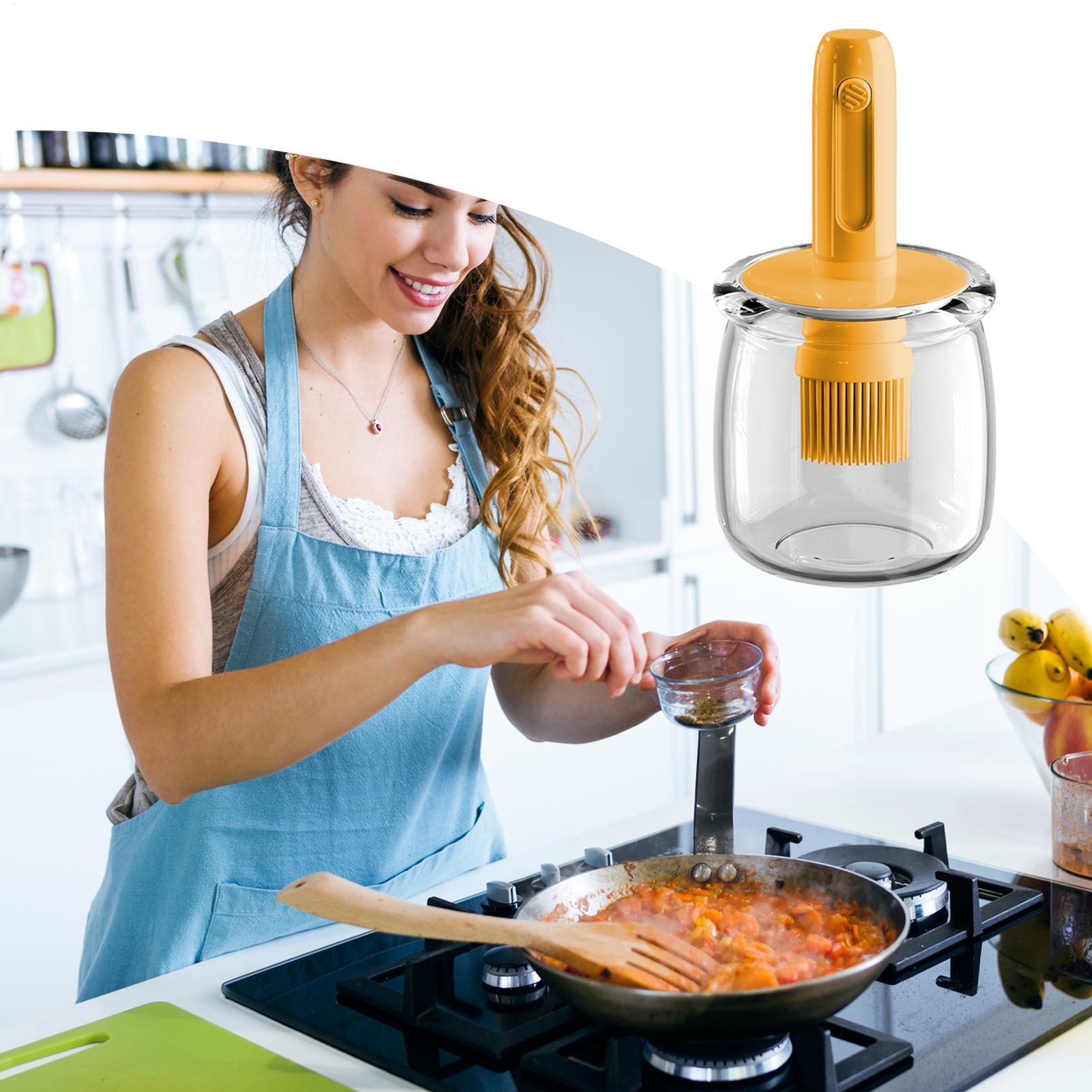Oil Dispenser Silicone Sauce B - Kitchen Gadgets Dispenser Brush Holder recension och pris